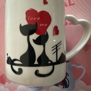 New Set of 4 Bruntmor Love Hearts Cats Ceramic Mugs - Red and Black Adorable